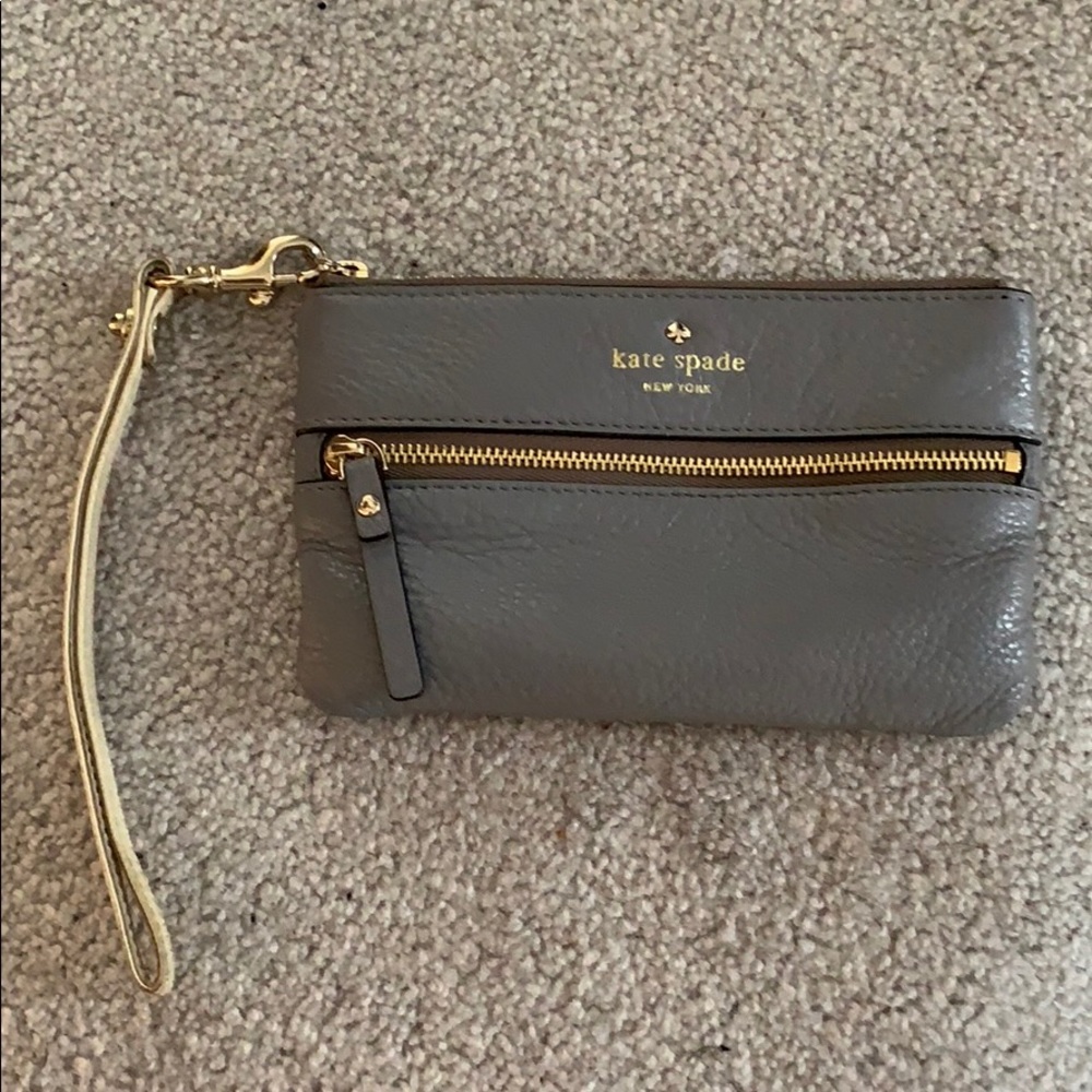 Kate spade grey leather wristlet